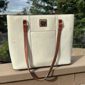 🤍 Cream Dooney & Bourke Bag